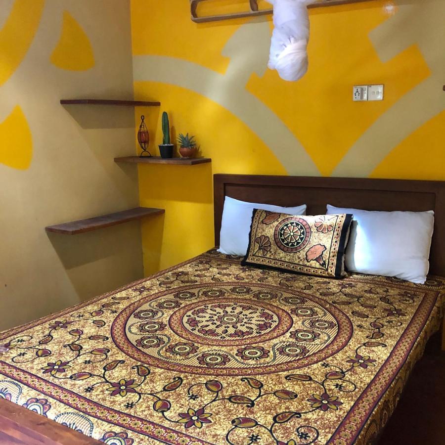 Kite House Cafe Bed and Breakfast Kalpitiya Exterior foto