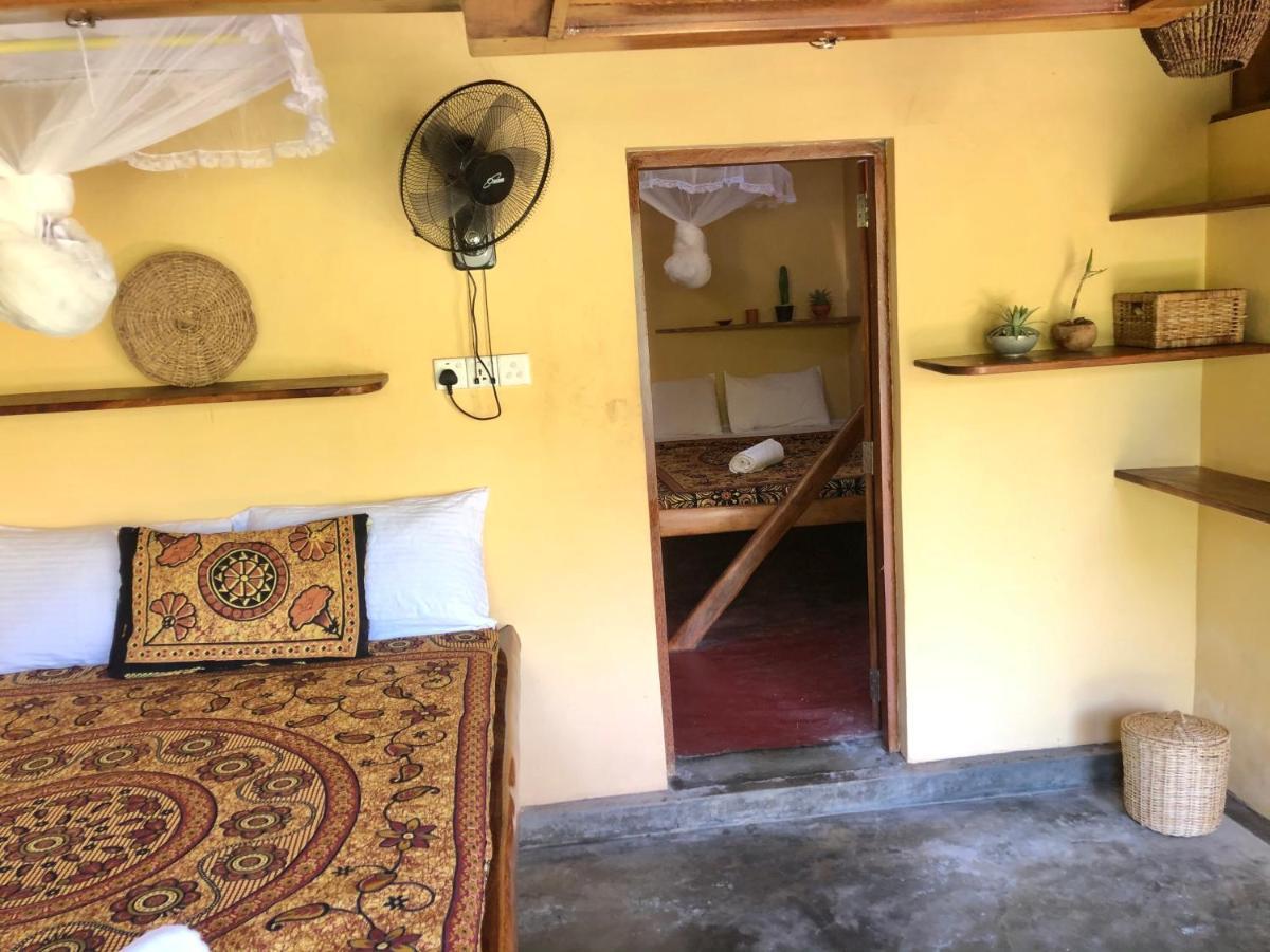 Kite House Cafe Bed and Breakfast Kalpitiya Exterior foto